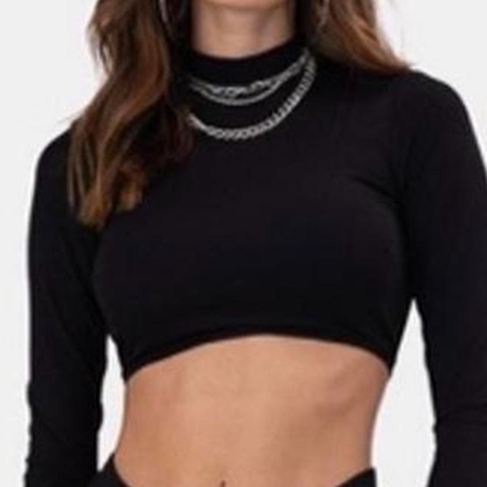 adika open back top